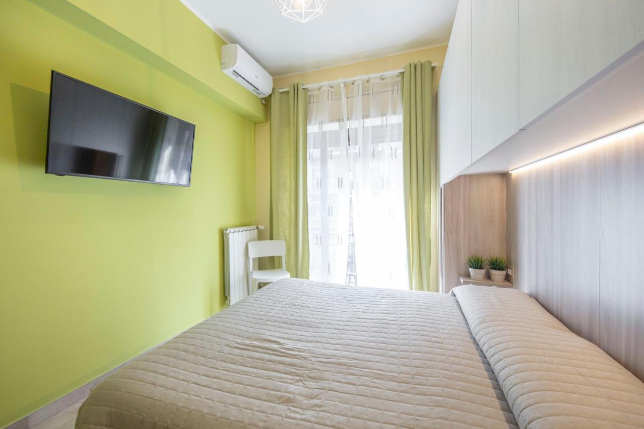 B&B Altrasia คาตาเนีย ภายนอก รูปภาพ